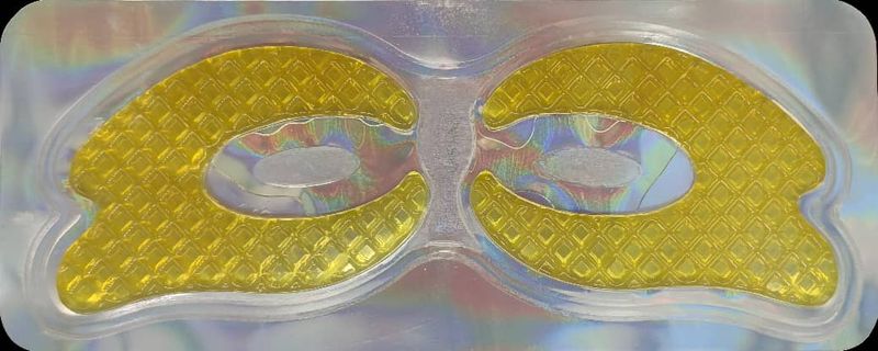 Full eye patch in sealed tray