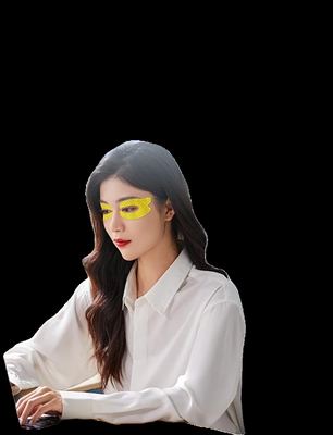 Applying gel patch around eyes